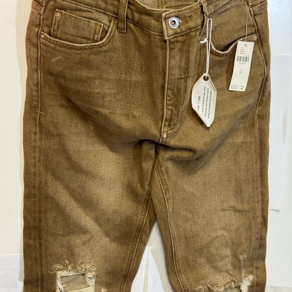 Women’s  Brown Distressed Jeans by anthropology size 28 nwt - Picture 1 of 9